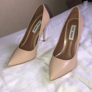 Steve Madden nude pointed heels
